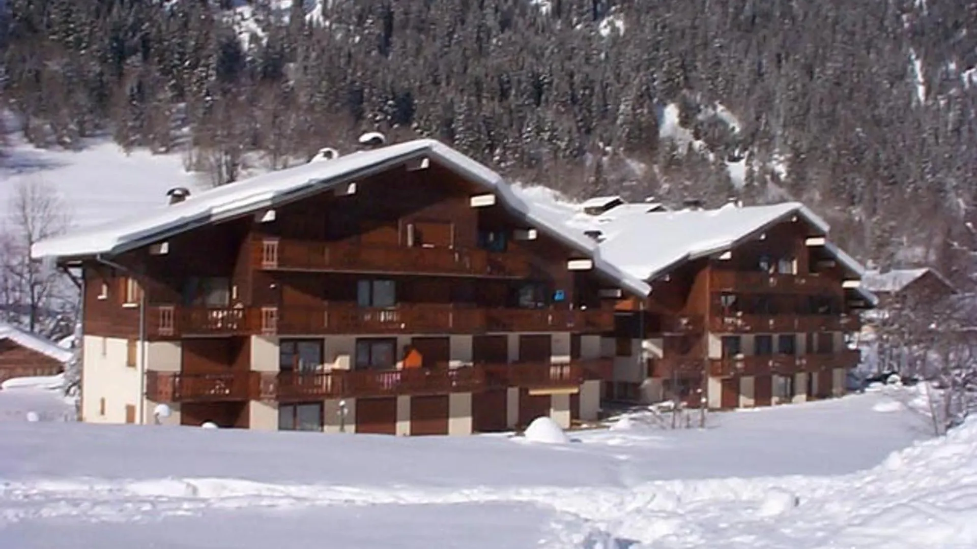 Appartement A Chatel: 2 Pieces, 4 Pers. - Proche Telecabine Et Navettes Gratuites, Balcon Expose S-E - Fr-1-198-113 Chatel